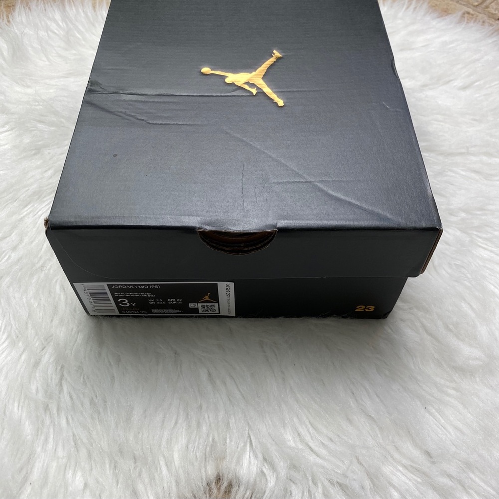 Air Jordan 1 Mid Chicago White Toe - Picture 9 of 10
